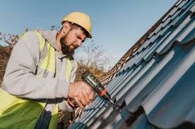 How Can Seasonal Roof Maintenance Prevent Expensive Repairs?